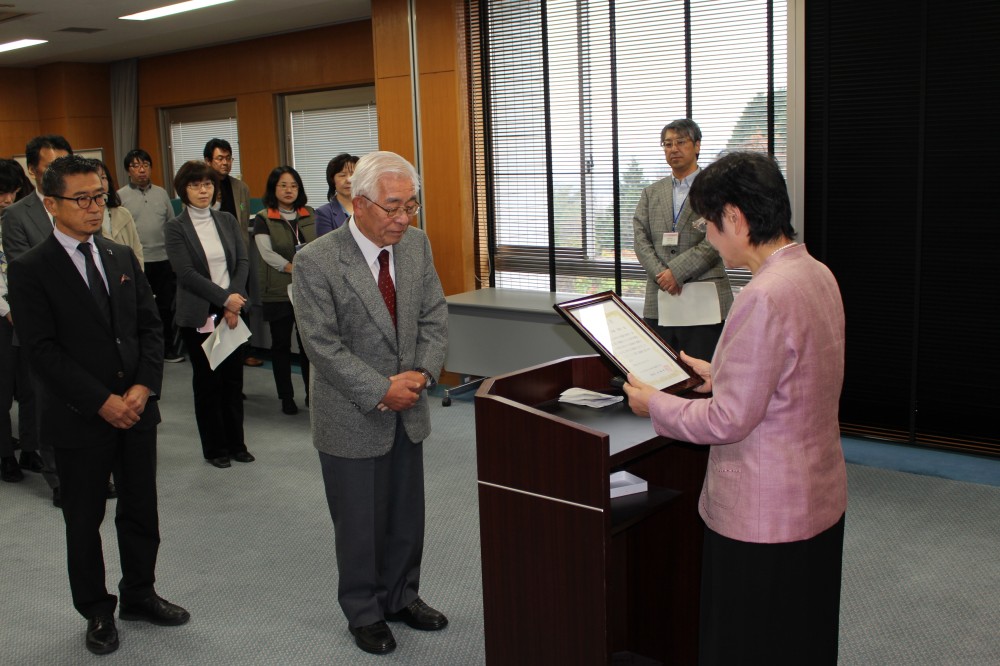 髙橋理事・早瀬後援会長へ感謝状の画像4