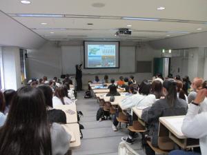 学生1