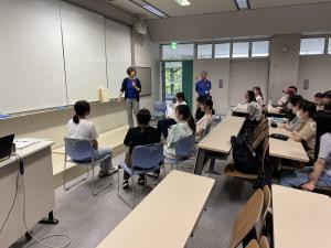 学生1