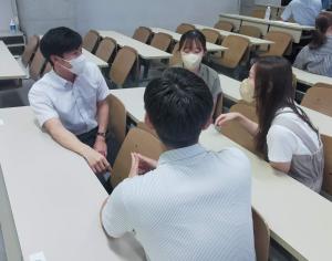 学生1
