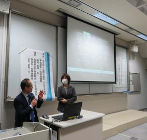 学生2