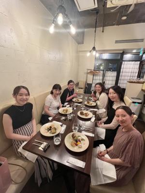 食事会